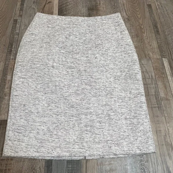 Ann Taylor Factory Tweed Pencil Skirt Black White Size 2 - Picture 1 of 7